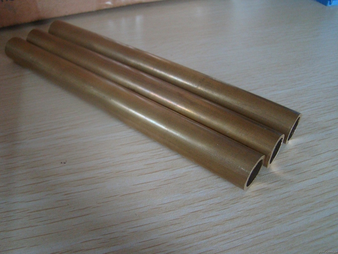 CuNiの継ぎ目が無い銅のニッケルの管L:15662MMのサイズ24.4 X 1.2 MM C70600 0