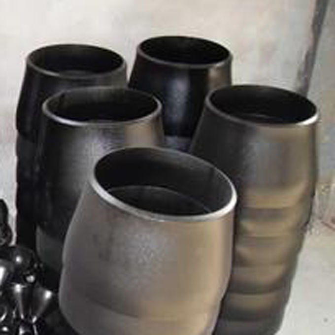 バット溶接1のためのASTM A815の合金鋼の同心の減力剤ASTM A234 WP12