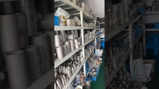 ステンレス鋼のフランジ